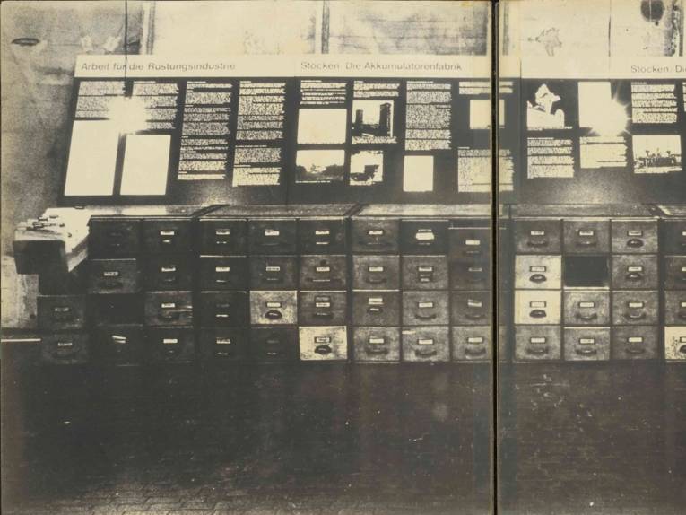 Retrospektive der Ausstellung „Konzentrationslager in Hannover 1943-1945“