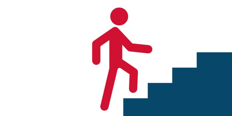 Eine rote Strichfigur geht eine blaue Treppe hinauf.