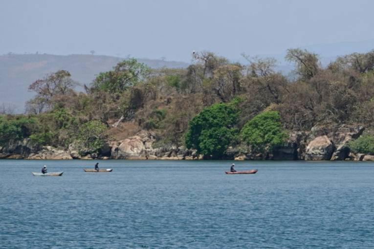 Fischer im Lake Malawi vor Birds Island