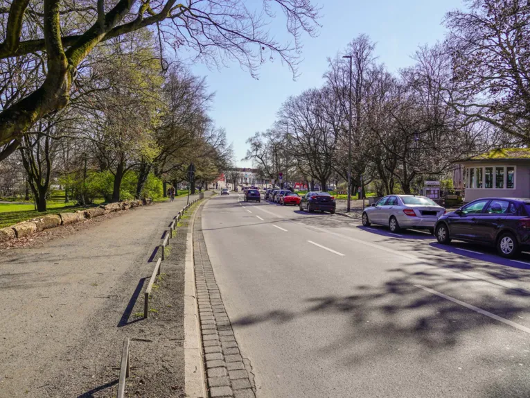 Blick auf eine Straße.