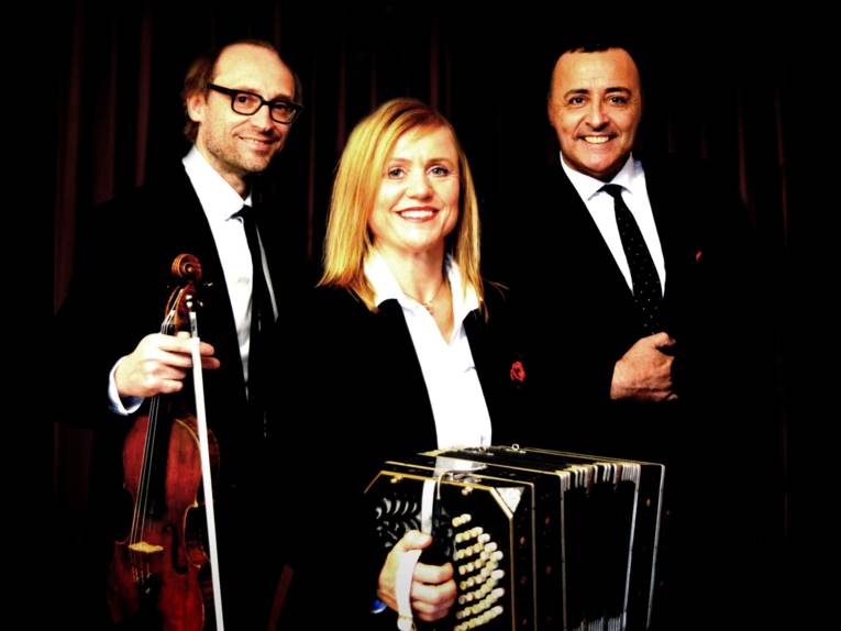01.07. Tango-Ball im Stadtteilzentrum Lister Turm mit dem Hamburg Tango Trio