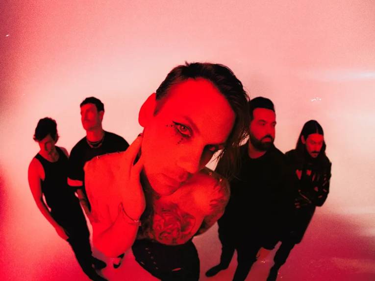 Die fünf männlichen Mitglieder der US-Band Beartooth
