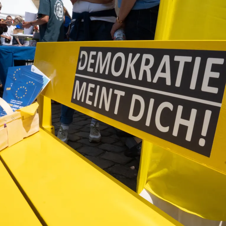 Die Demokratiebank vom nieders&auml;chsischen Landfrauenverband Hannover