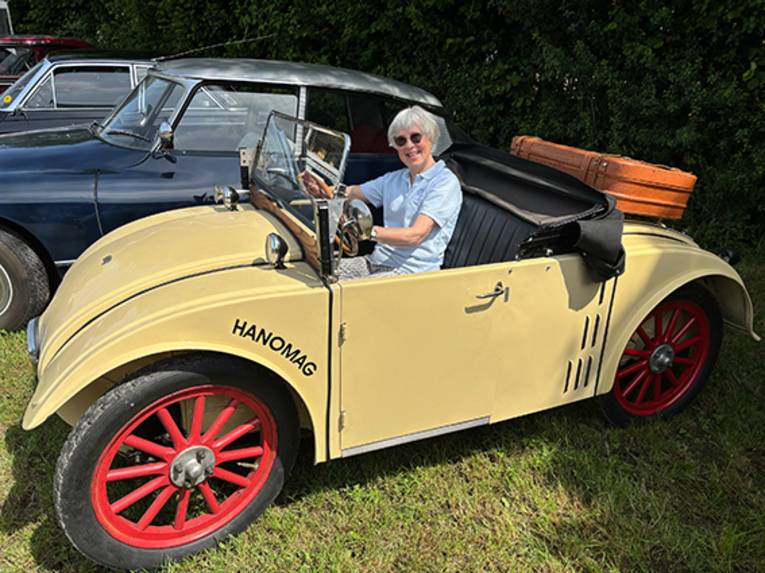 Sabine Jakobs im Hanomag