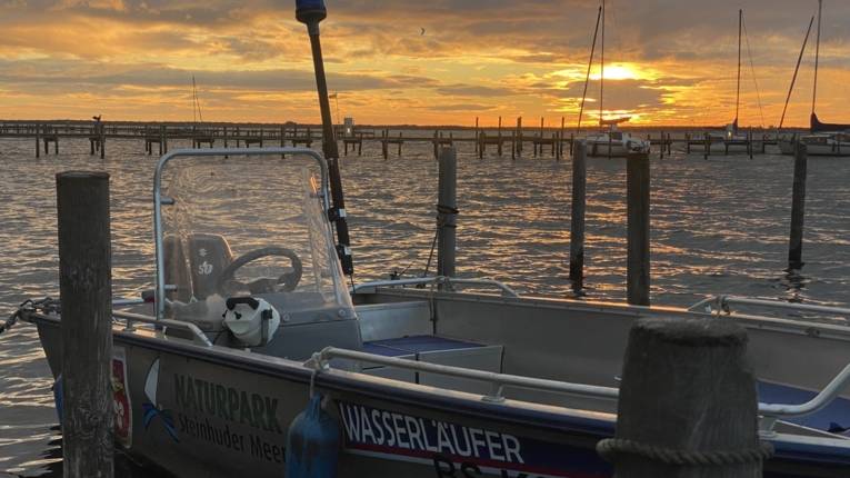 Sonnenuntergang &uuml;ber dem Steinhuder Meer