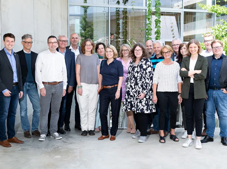 Gruppenbild mit Dezernentin Ritschel der Partnerschaft für Klimaschutz