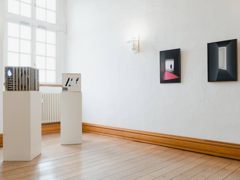 Eindruck aus der Ausstellung im Schloss Landestrost zum Atelierspaziergang 2026