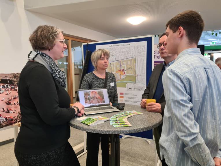 Quartiersmanagerinnen im Gespräch