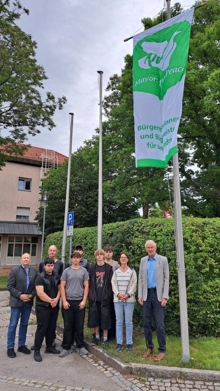 Markt Kaufering beteiligt sich am Flaggentag der Mayors for Peace