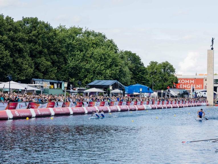 Der Maschsee wird Austragungsort für Kanu- und Ruder-Wettkämpfe