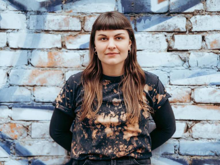 Die Autorin und Journalistin Susanne Siegert