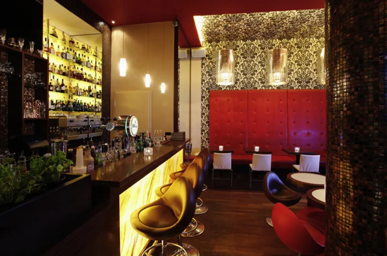 mini bar_Innenansicht