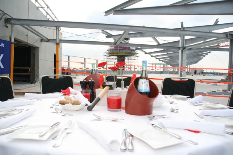 M.E.C.S. – Maritim Event & Catering Service_dekorierter Tisch