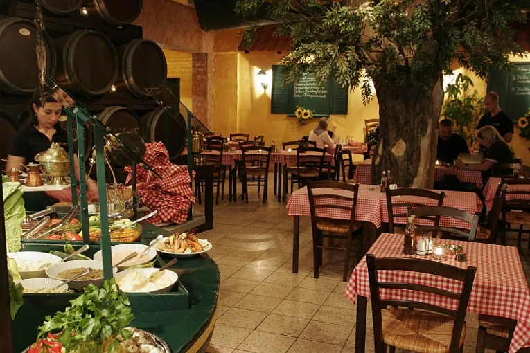 Restaurant Ouzeri_Innenansicht