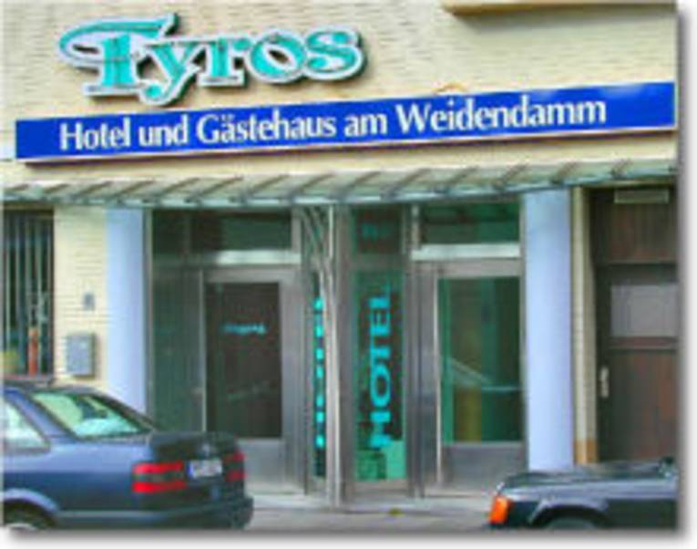 Hotel Tyros