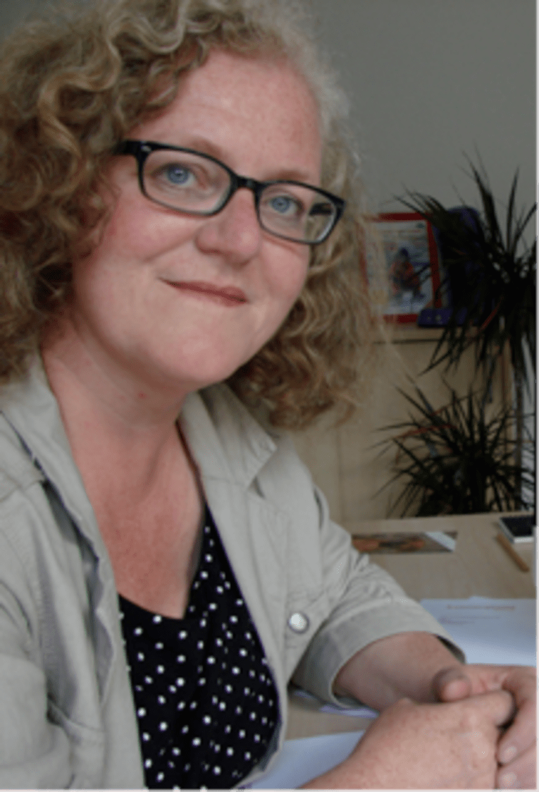 Claudia Tetz-Froböse 