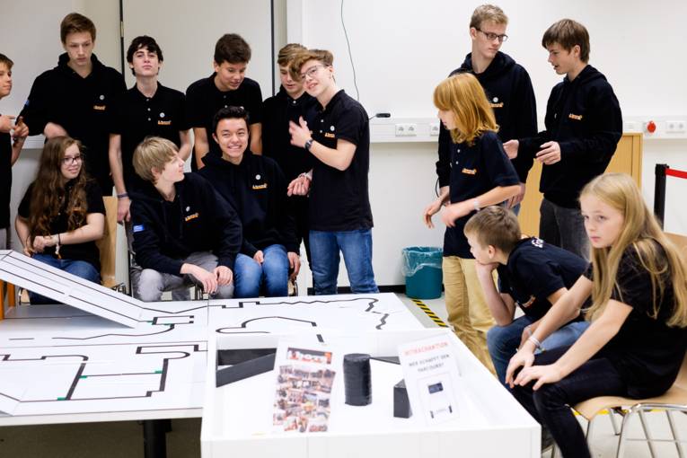 Roberta Schülerinnen und Schüler bei der Nacht, die Wissen schafft 2018