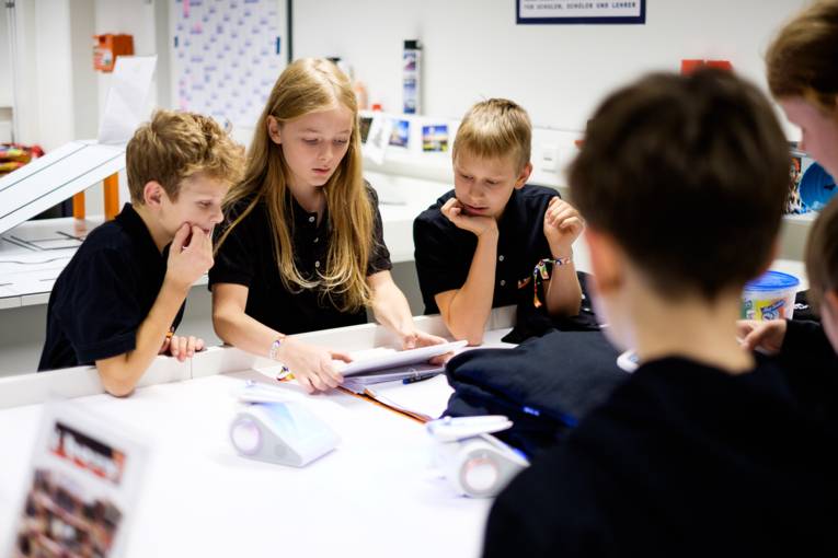 Roberta Schülerinnen und Schüler bei der Nacht, die Wissen schafft 2018