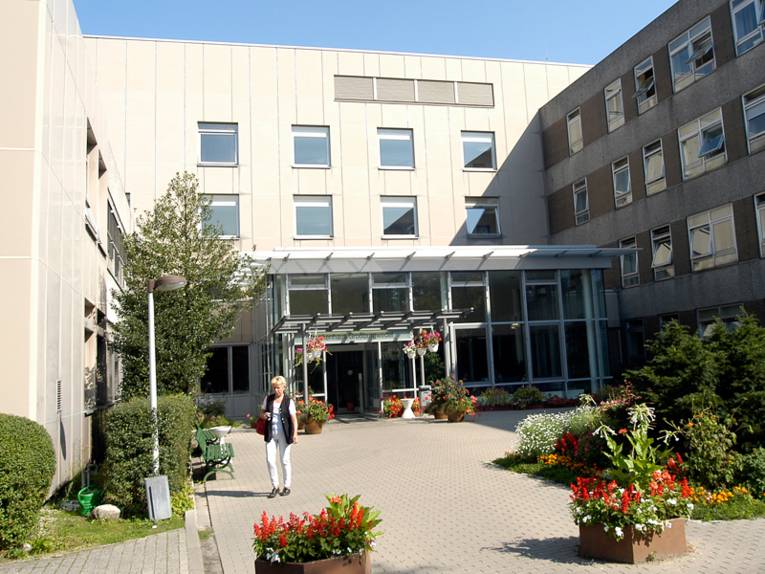 Eingang Klinikum Grossburgwedel