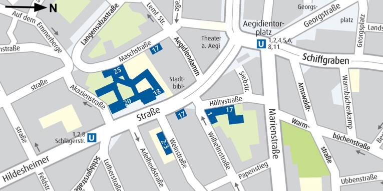 Straßenkarte, in der die Gebäude der Region Hannover in der Farbe Blau markiert sind. In Weiß sind die Hausnummern eingetragen (Maschstraße 25, Hildesheimer Straße 17, 18 und 20, Weinstraße 2, Wilhemstraße 1 und Höltydtraße 17). 

Die Stadtbahnhaltestellen Schlägerstraße und Aegidientorplatz sind jeweils mit einem weißen U in einem blauen Quadrat markiert.