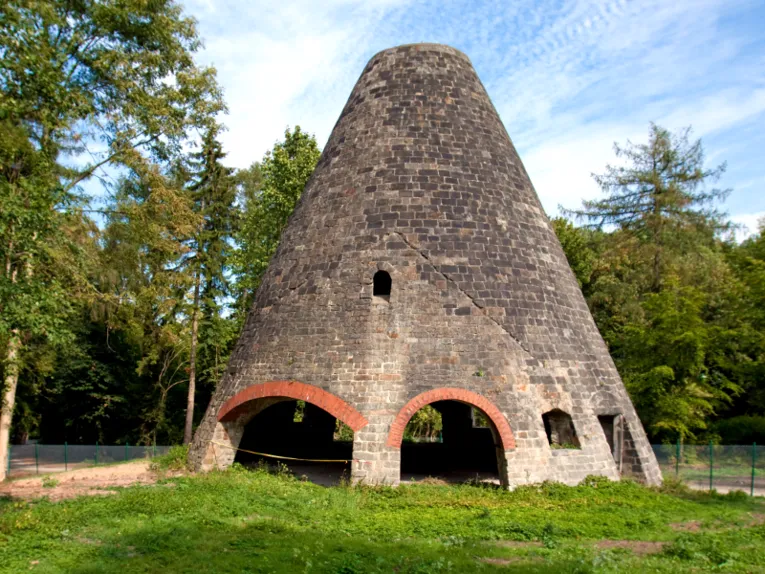 Alter Kegelturm zu Glasherstellung
