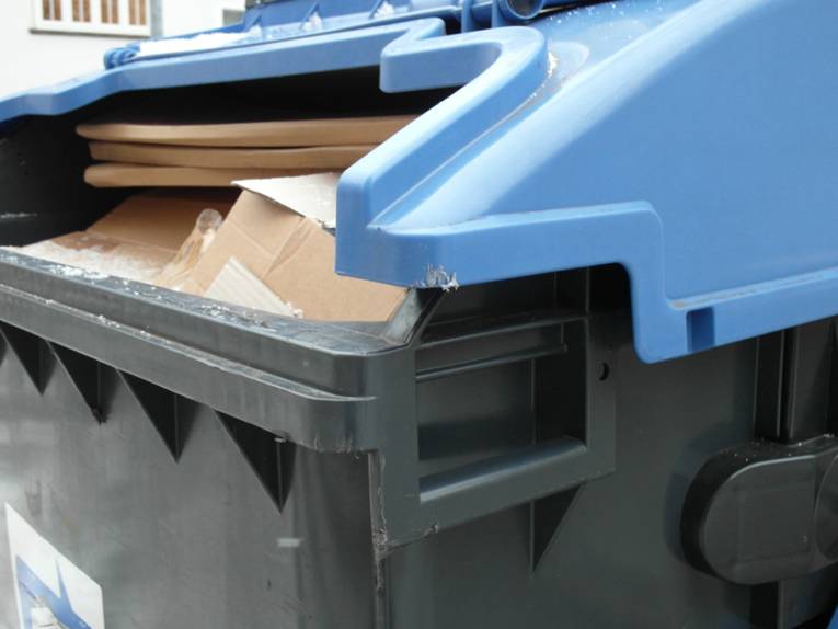 Die blaue Tonne fürs Altpapier - Hannover.de