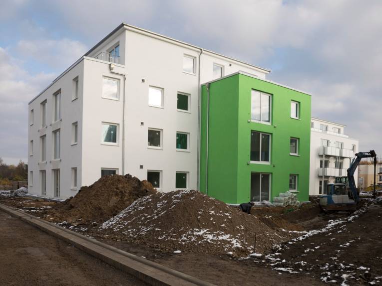 Neubau eines Mehrparteienhauses.