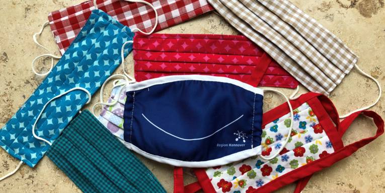 Mund-Nasen-Schutz aus diversen Stoffen