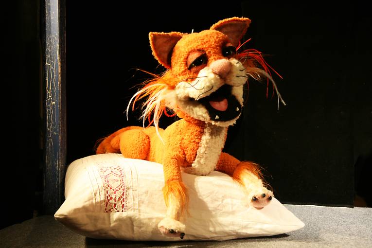 Figurentheater Marmelock - Das Geheimnis des roten Katers