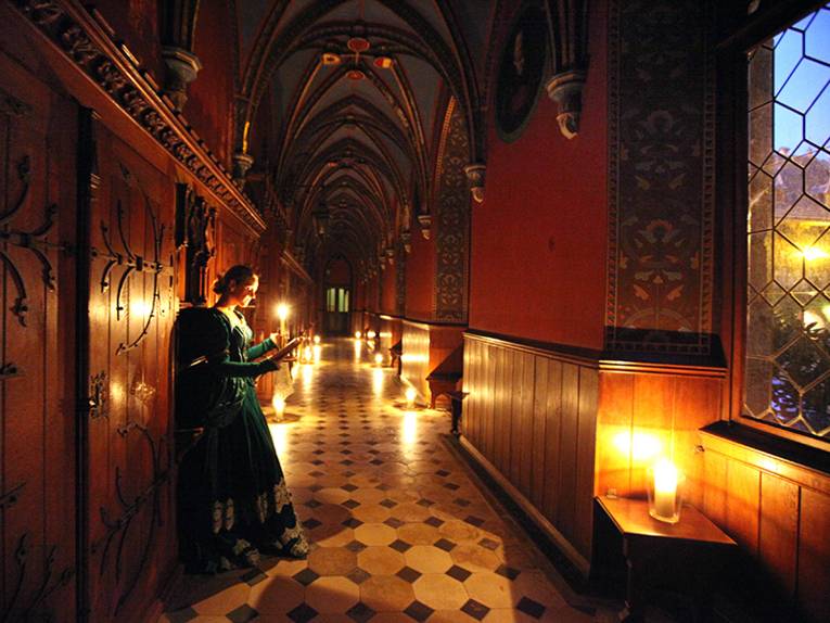  Die Theater- und Themenführungen auf Schloss Marienburg.