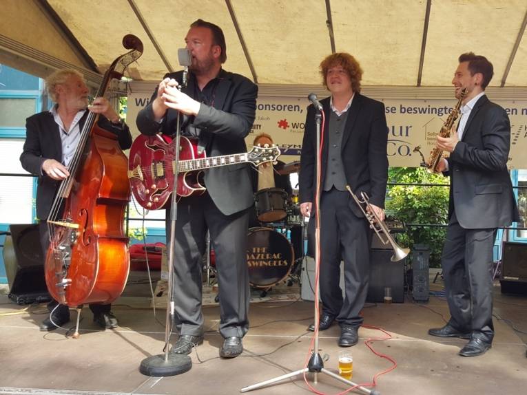 The Sazerac Swingers auf der Bühne