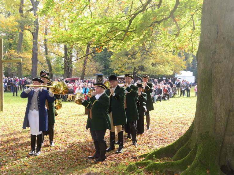 Jagdhornbläser im Wisentgehege