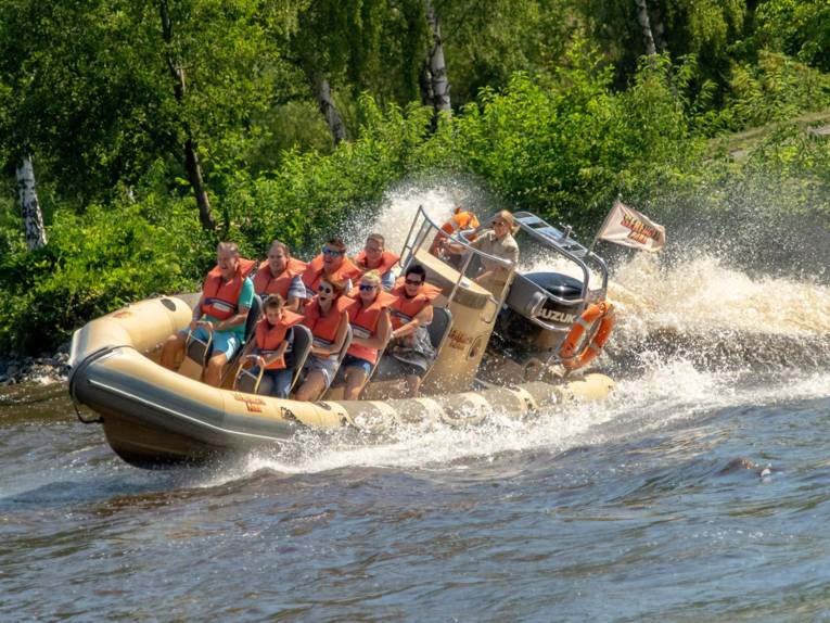 Splash-Safari im Serengeti Park - Safari im Motorboot