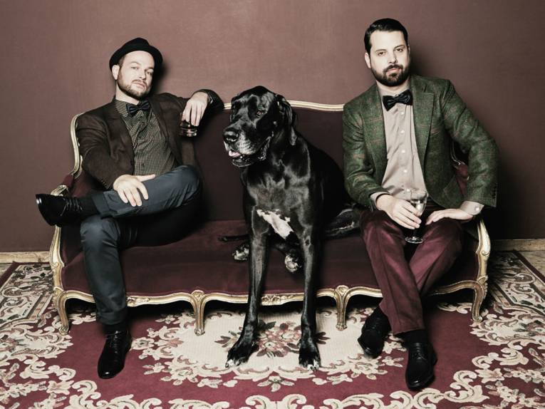 Gruppenfoto von dem Duo Animal Trainer