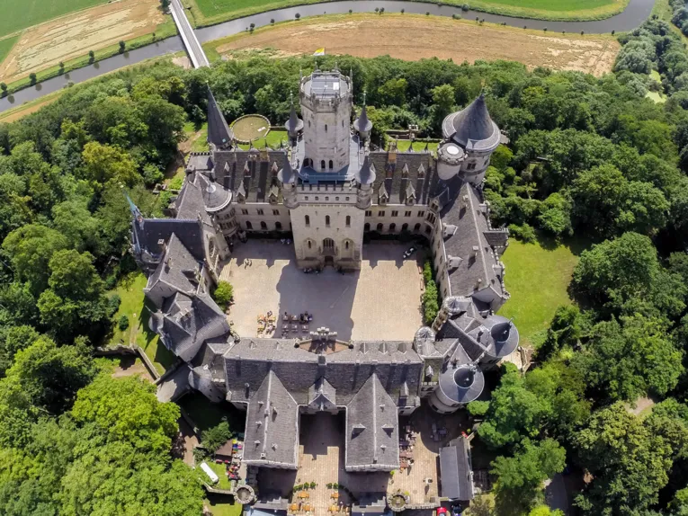 Schloss Marienburg