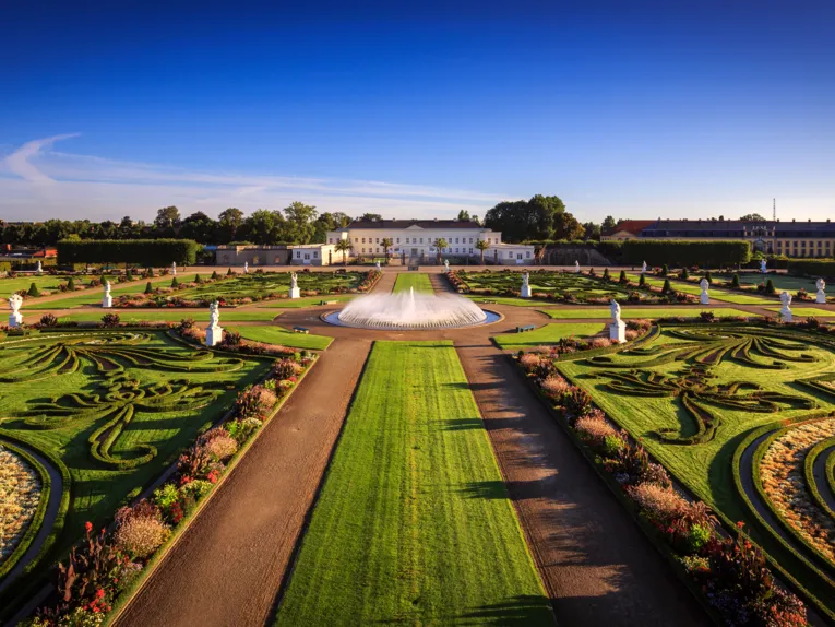 Großer Garten mit Schloss Herrenhausen