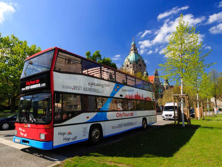 Stadtrundfahrt / Neues Rathaus