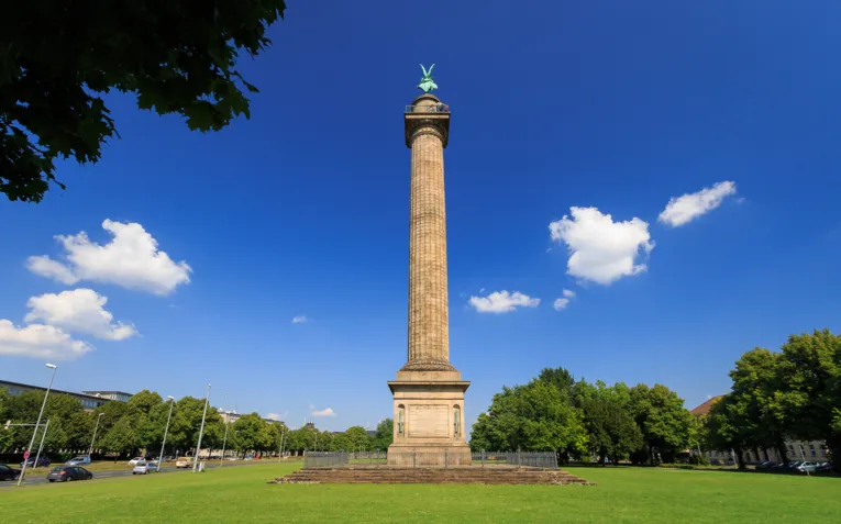 Die Waterloo Säule am Waterloo Platz.