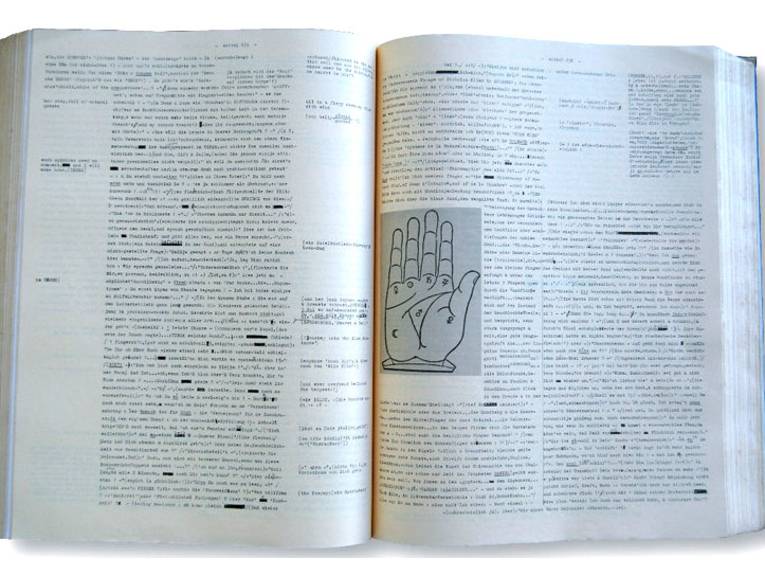 Zettels Traum aufgeblättert