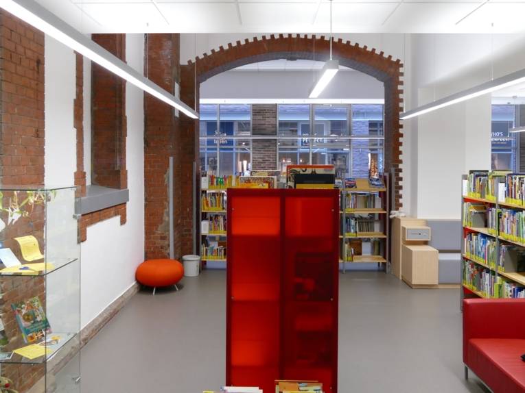 Jugendbibliothek und Stadtbibliothek List