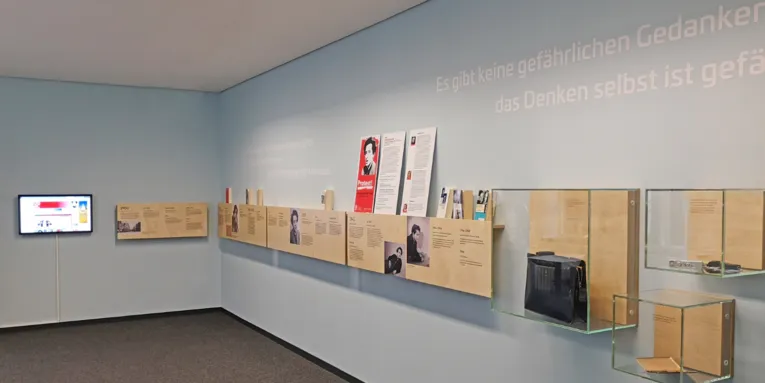 Hannah-Arendt-Raum in der Stadtbibliothek