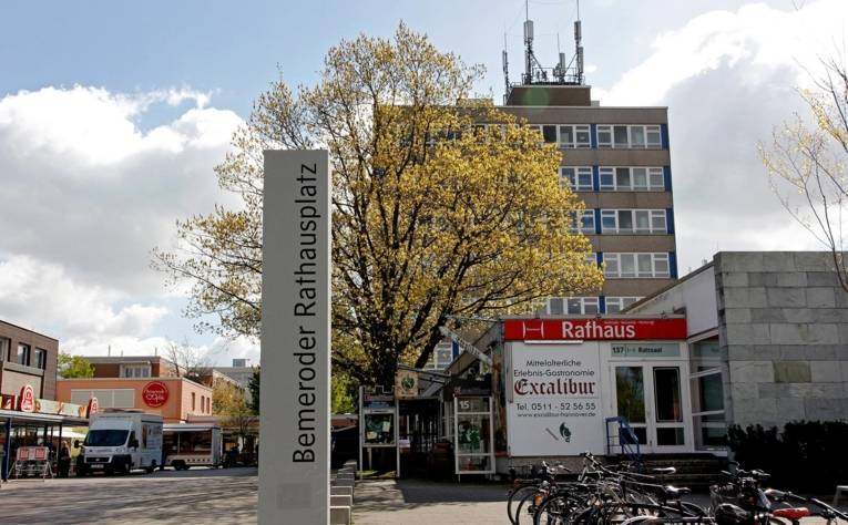 Bemeroder Rathausplatz