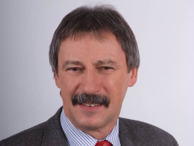 Bezirksbürgermeister Harry Grunenberg