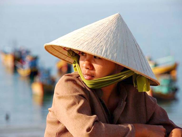 Vietnamesin, Strohhut