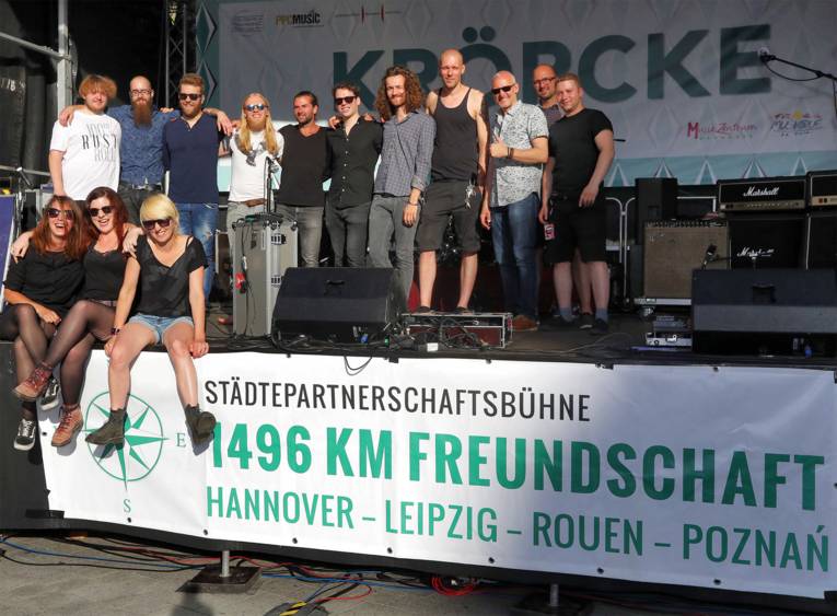 Bands aus den Städtepartnerschaften Leipzig, Rouen und Poznań standen mit ihren hannoverschen Bandkollegen auf der Bühne.