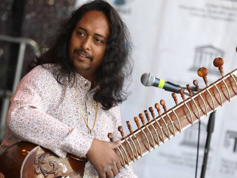 Das Maharaj Trio aus der UNESCO City of Music Varanasi auf der internationalen Bühne am Kröpcke