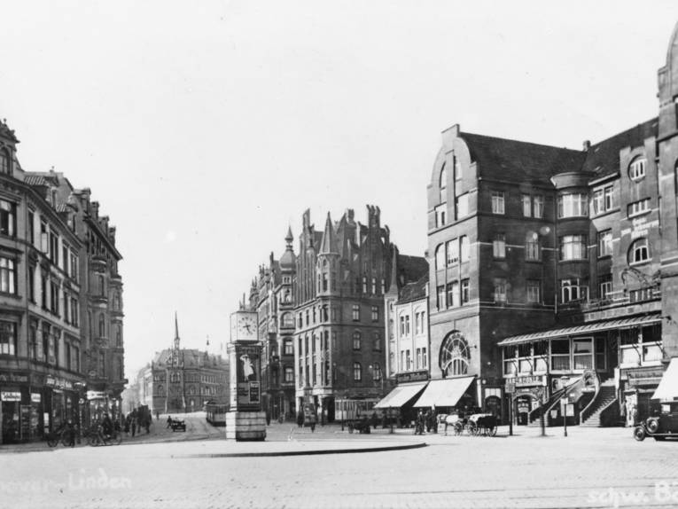 Echtfoto-Postkarte: Hannover-Linden, Schwarzer Bär 