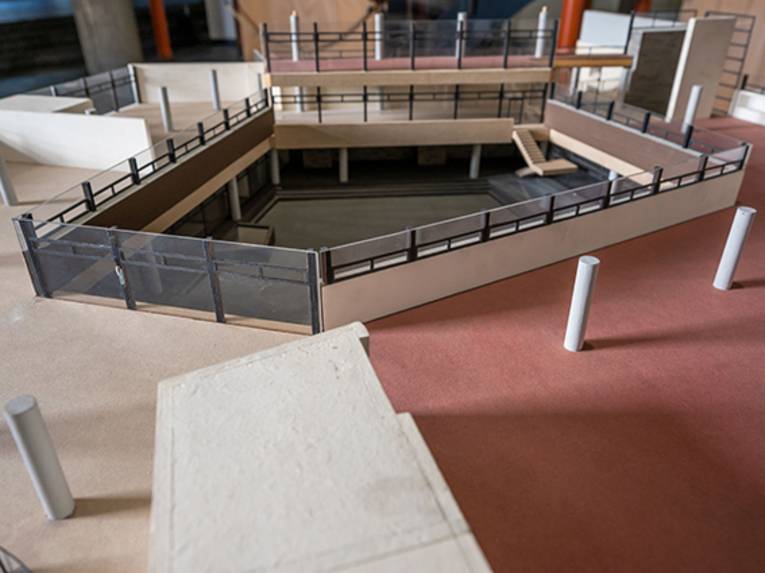 Blick in das Baumodell des Historischen Museums Hannover