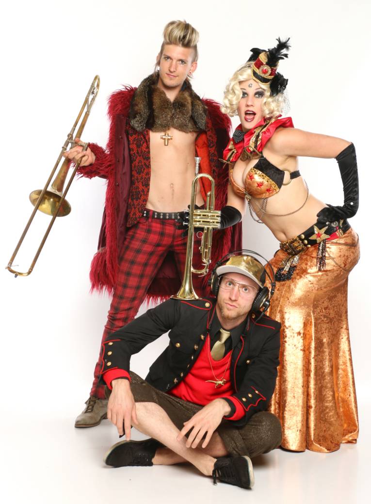 Sepiatonic & Karolina Lux