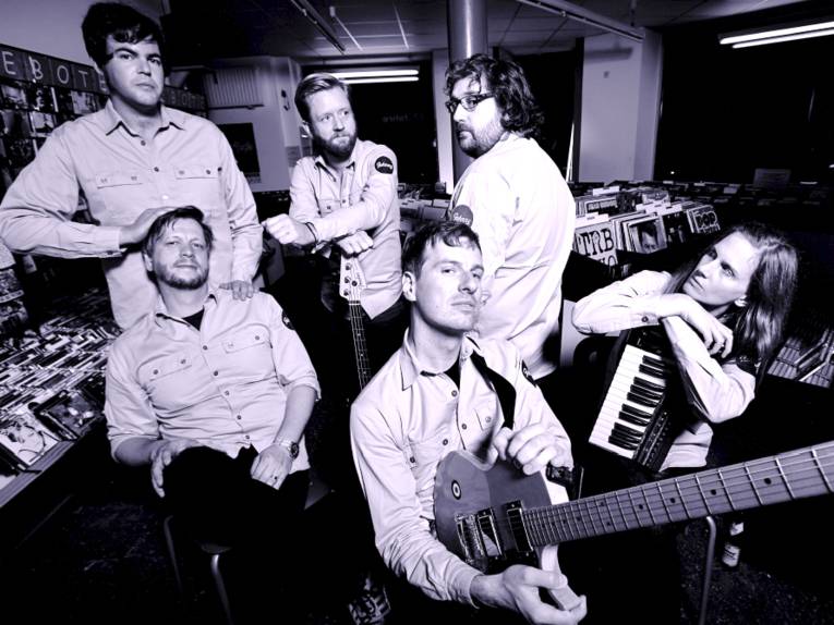 Johnny Remember Me spielen im Mai im Liverpooler Cavern Club.